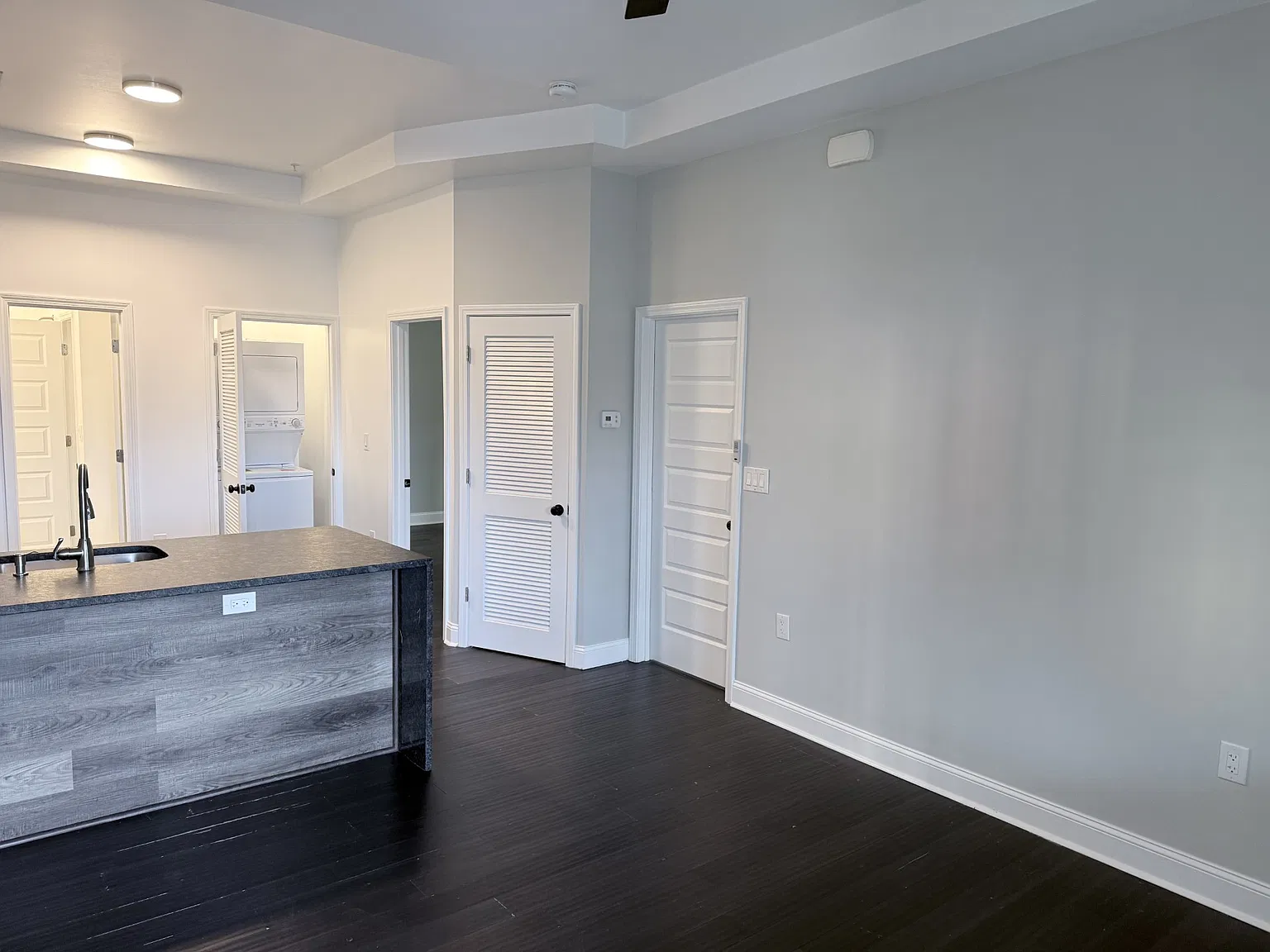 2 bed, $1,575 — Photo 3