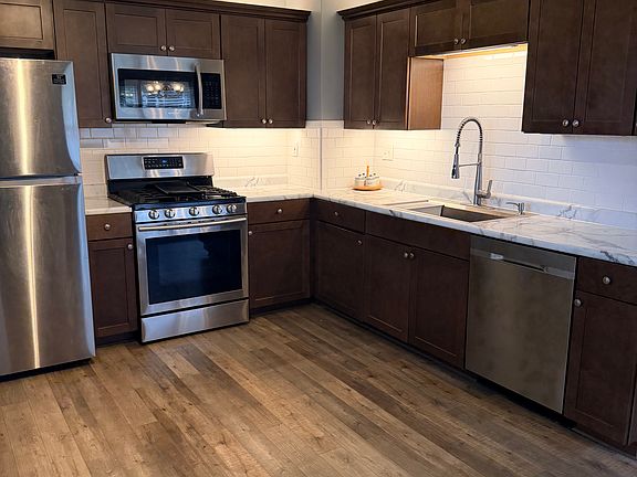 2nd image of 5068 W Colonial Ct