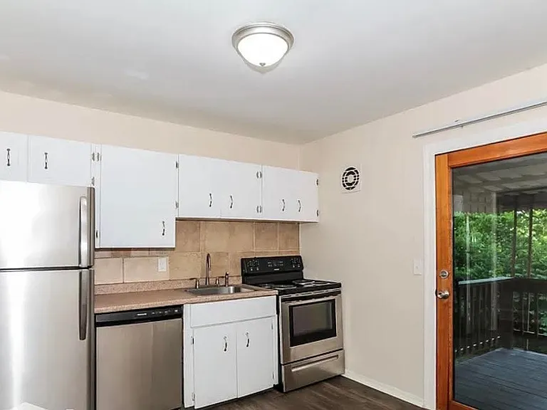 4333 Skylark Dr — Photo 4
