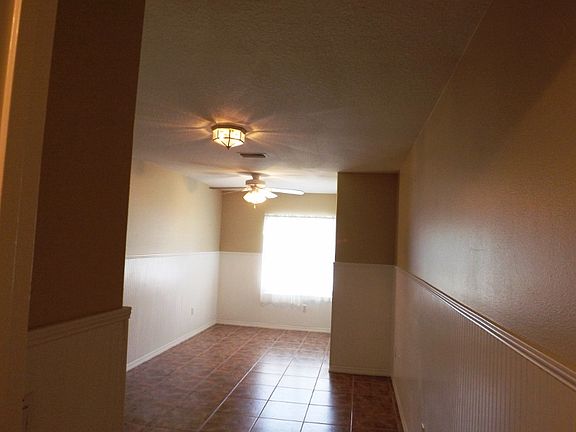 3rd image of 43 Westglen Ln