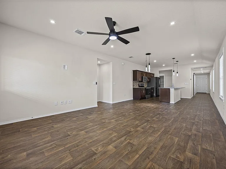 11801 Rush Ln — Photo 10