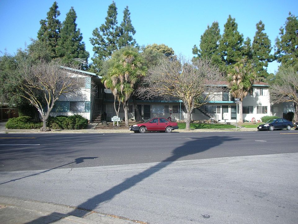 1st image of 977 Leigh Ave APT 9