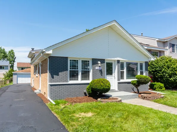 2840 140th St, Blue Island, IL 60406