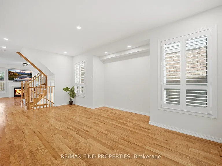 75 Harris Blvd — Photo 5