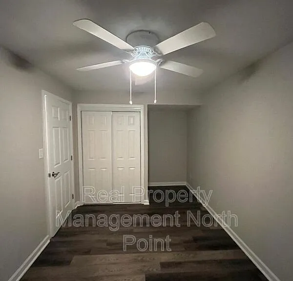 3434 Palace Ct — Photo 43