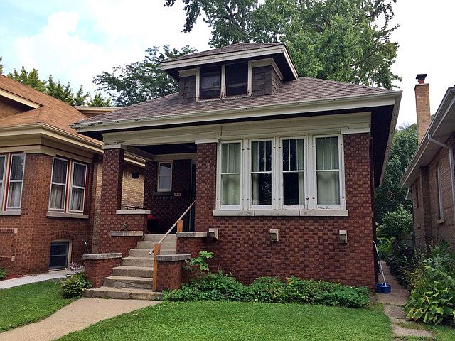 1st image of 1036 S Grove Ave