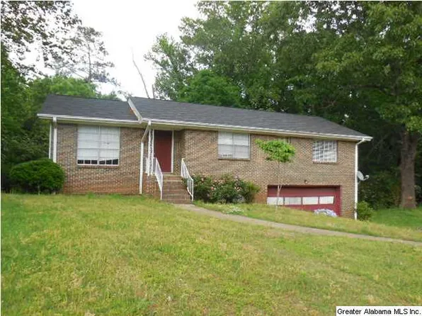 1759 Magnolia St, Gardendale, AL 35071