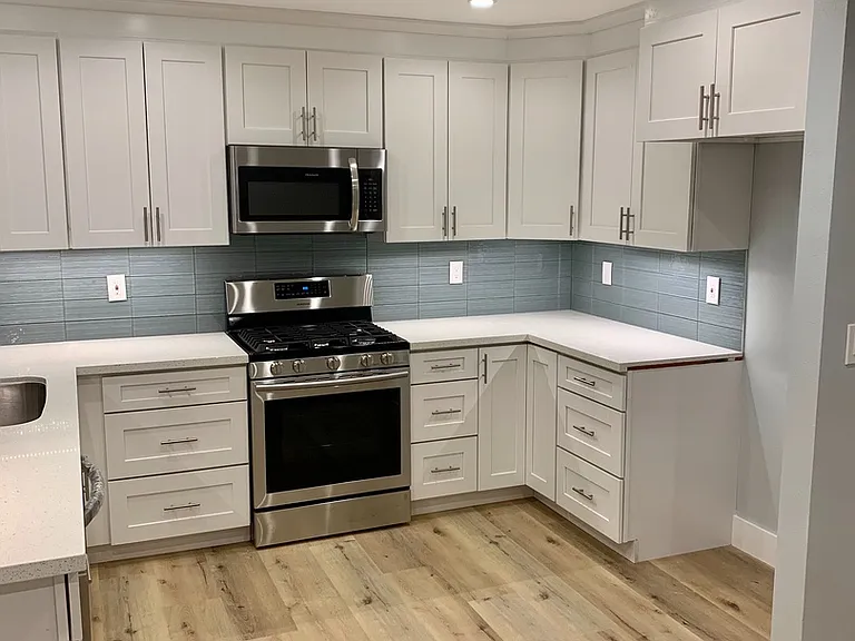 4111 Howard Avenue — Photo 4