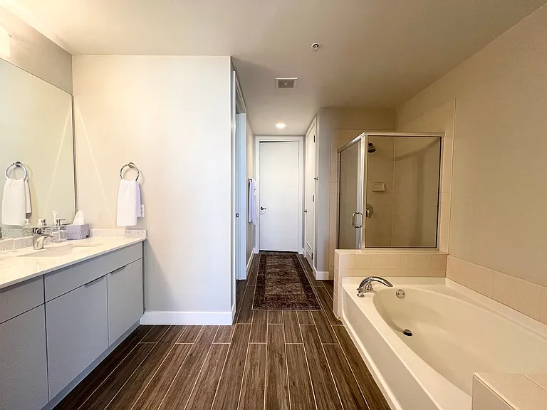353 E Bonneville Ave #619 — Photo 12