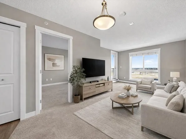 20 W Kincora Glen Park NW #607, Calgary, AB T3R 1R9