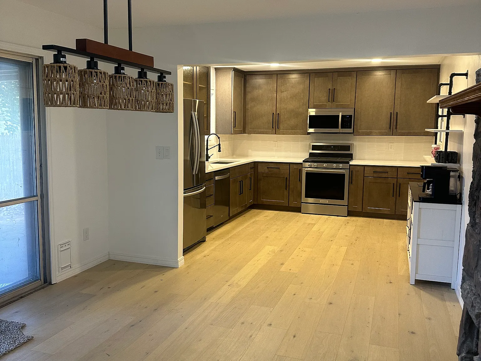 3 bed, 1515 sqft, $1,575 — Photo 2