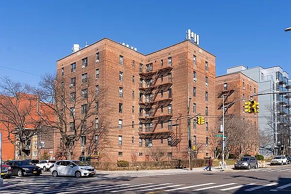1st image of 144-11 Sanford Ave #4K