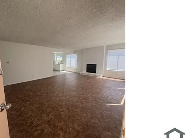 211 Chester Way APT 2, Oxnard, CA 93033