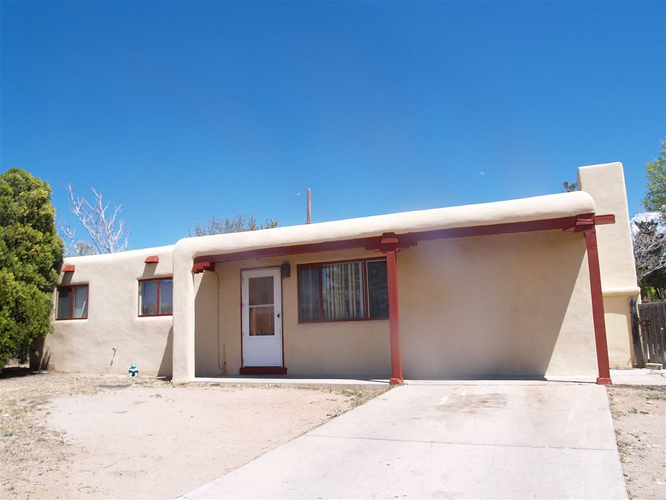 1st image of 1005 Calle De Suenos