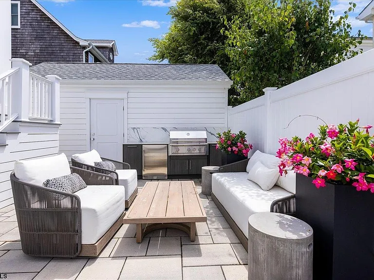 428 N Pembroke Ave #FULL SUMMER RENTAL W — Photo 44