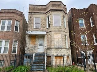 3430 W Flournoy St, Chicago, IL 60624