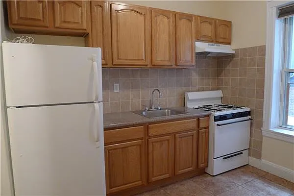 Rented by Oxford Property Group | media 30