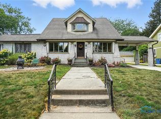 21 N 4th St, Waterville, OH 43566