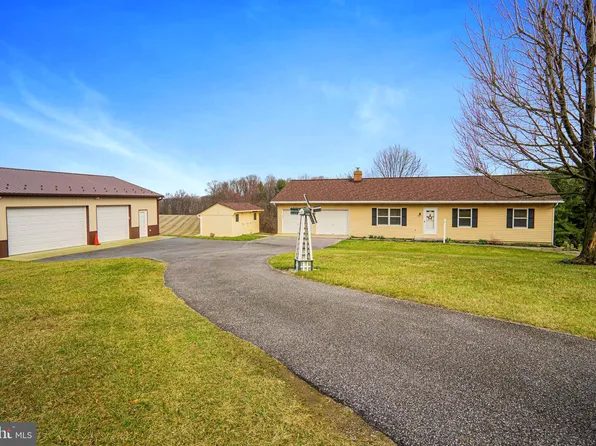 2610 Old Fort Schoolhouse Rd, Hampstead, MD 21074