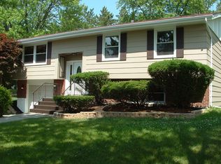 17017 Pine Ct, Hazel Crest, IL 60429