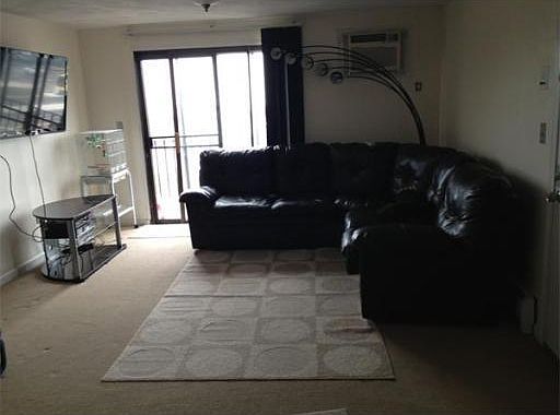 2nd image of 1235 N Shore Rd APT 3A