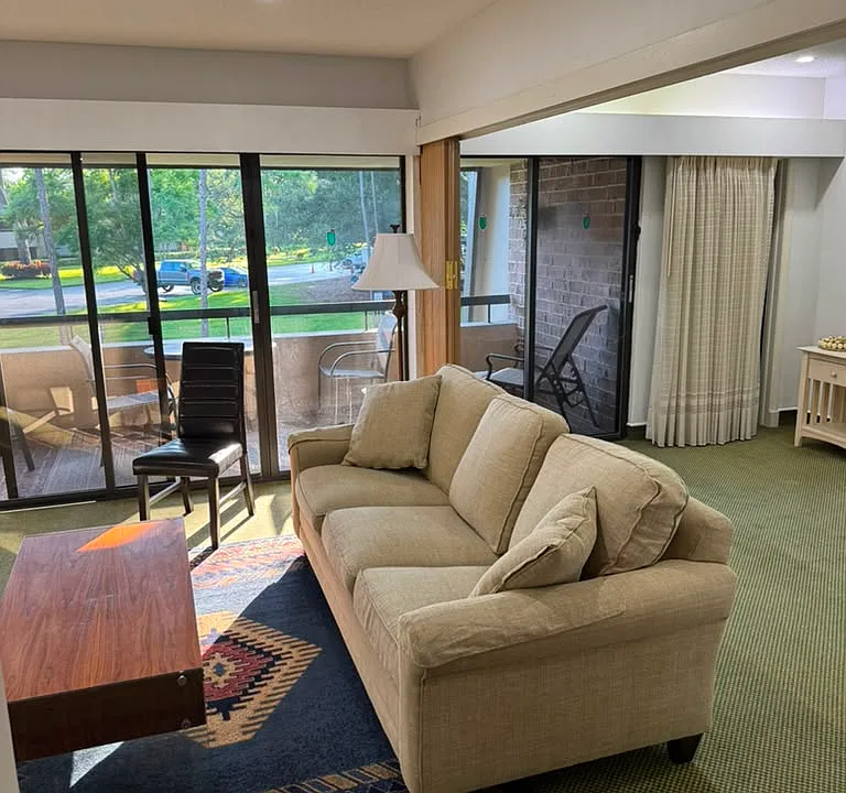 36750 US Highway 19 N #2588