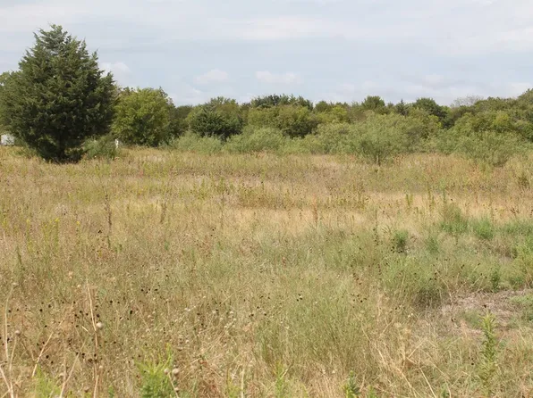 1515 S Loop 340, Waco, TX 76706