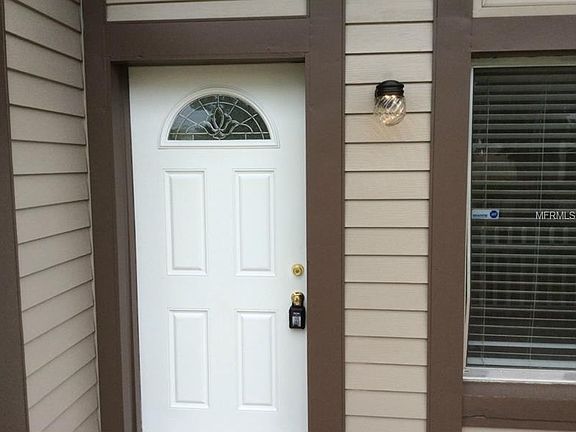 3rd image of 10548 Montpelier Cir