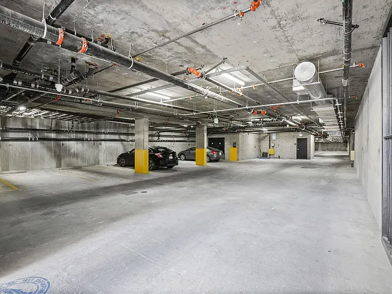 YaYa Columbus Apartments — Photo 16