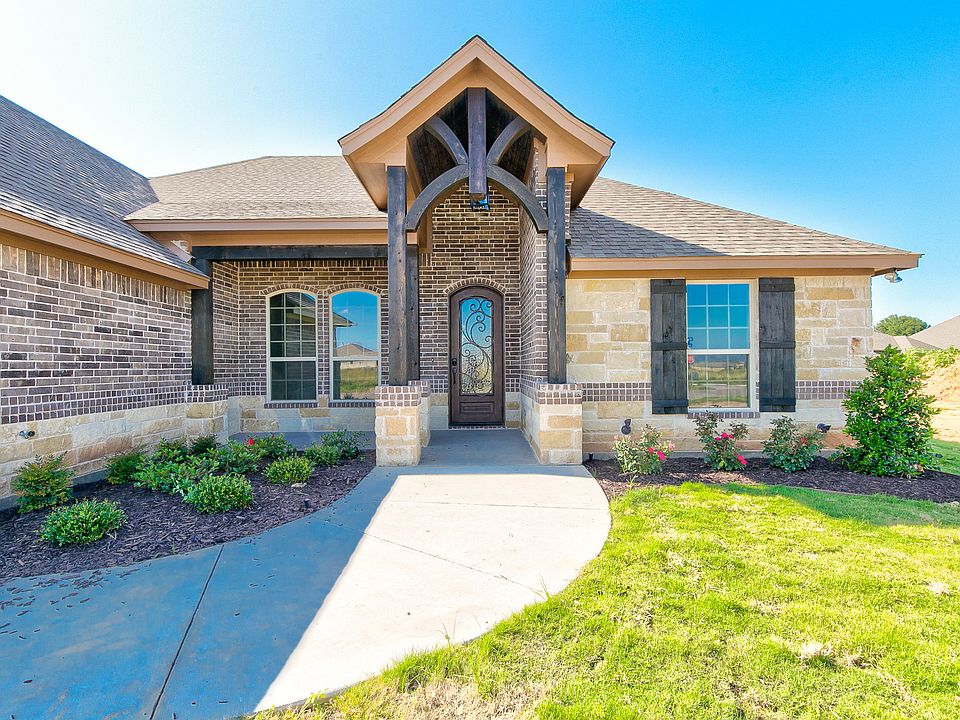 3004 Reed Ct