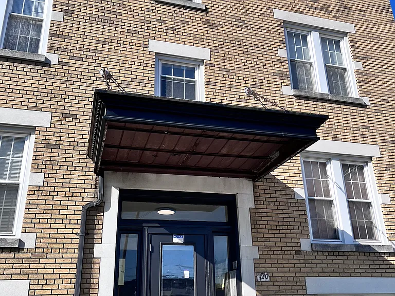 120 Cannon St #C3 — Photo 12