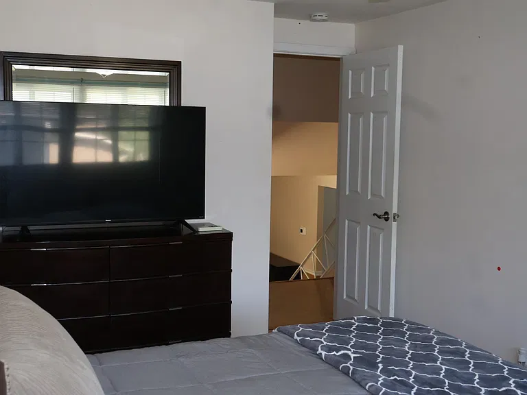 324 W Weathersfield Way — Photo 9