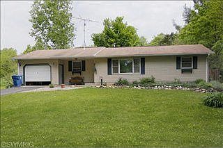 1st image of 36340 52nd Ave
