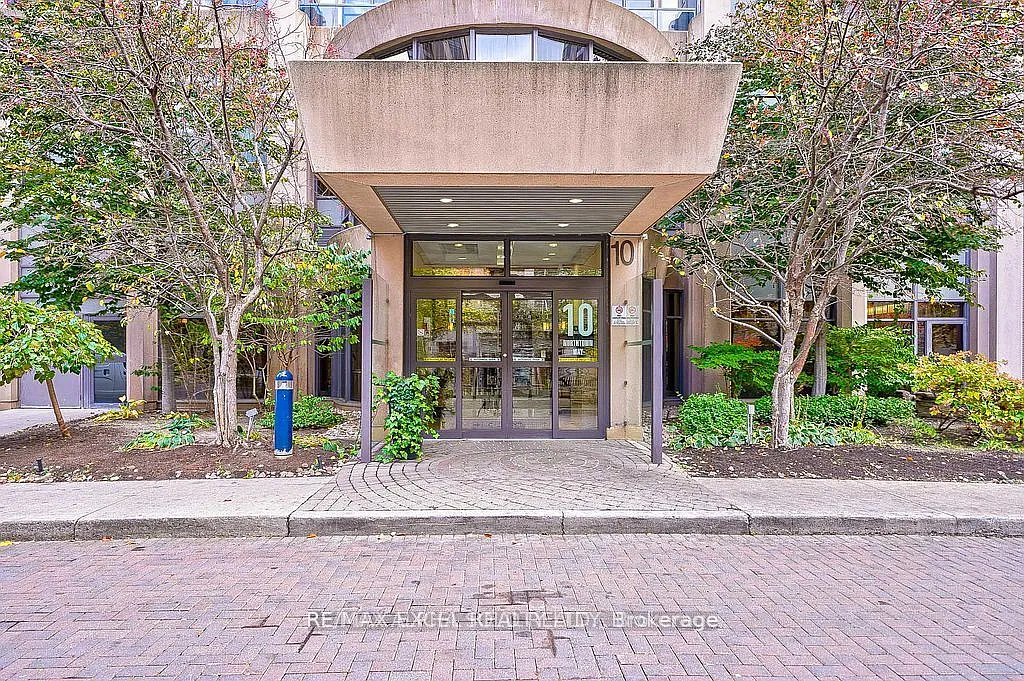 2 bed, $3,200 — Photo 4