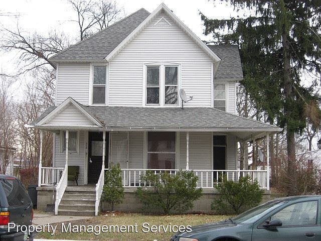 1st image of 314 S 10th St