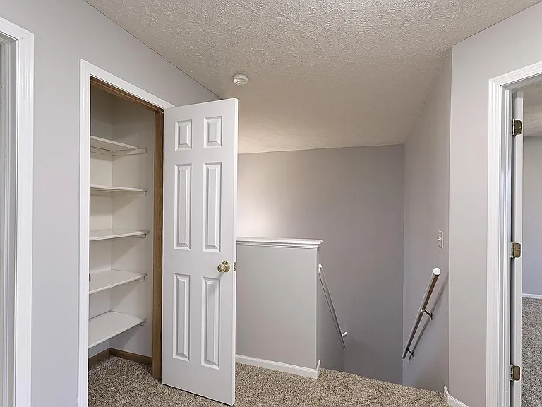 8805 Venice Ln — Photo 17