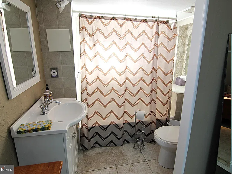 215 W 9th Ave — Photo 15