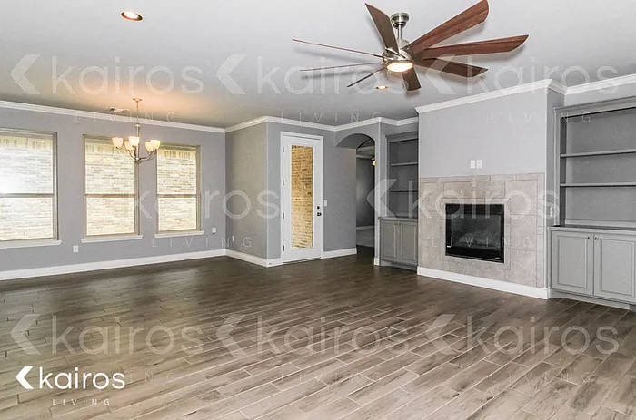 7310 Nick St — Photo 2