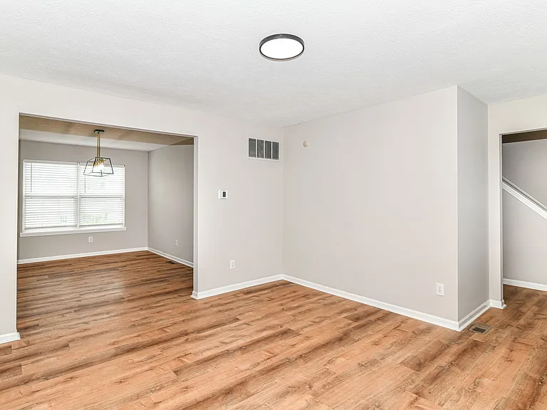 6040 Portwood Ct — Photo 5