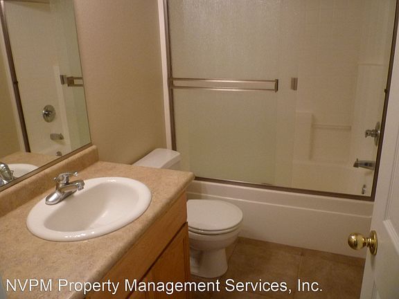 5th image of 559 Morgan Dr #1