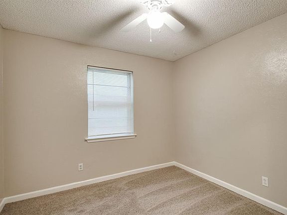 5th image of 8224 Redonda St
