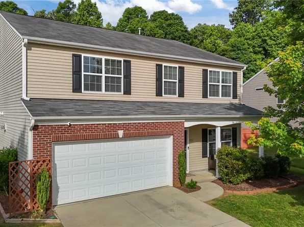 1301 Torrey Pines Ct, Mebane, NC 27302