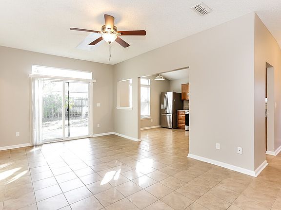 3rd image of 888 Majestic Cypress Dr N