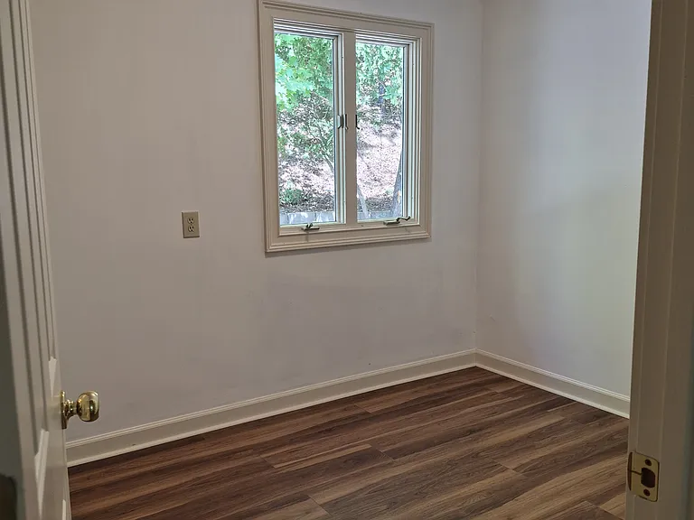 1835 Brandon Hall Dr — Photo 14