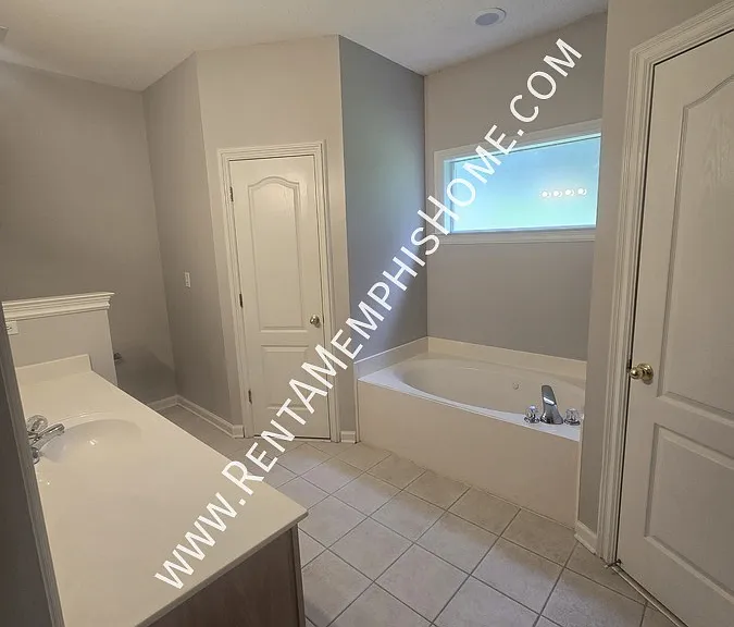 8246 Wesley Woods Cir — Photo 7