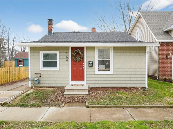 164 E 317th St, Willowick, OH 44095