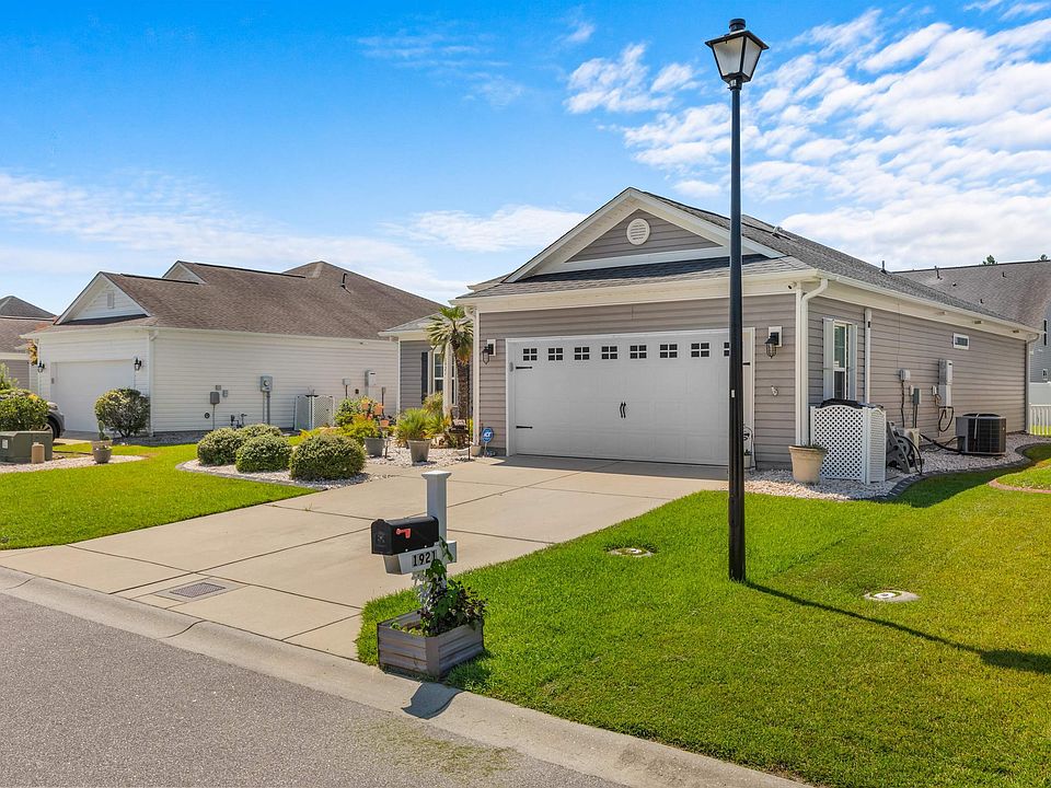 1st image of 1921 Pine Cone Ln.