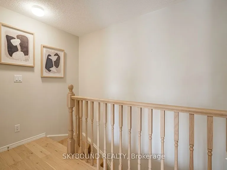 35 Sunrise Dr — Photo 12