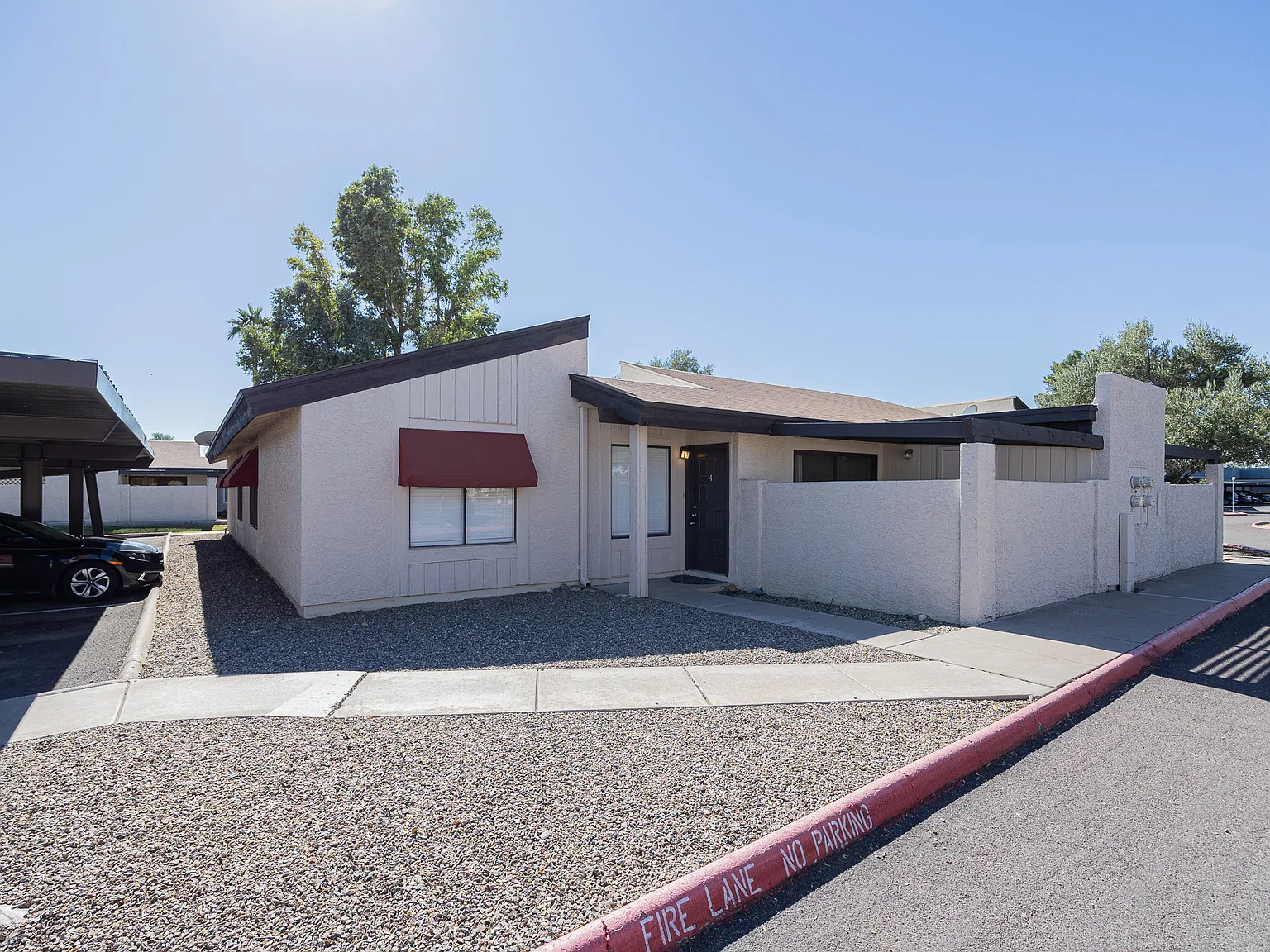 2141 E Kirkland Ln Unit 4, Tempe Az — Photo 1