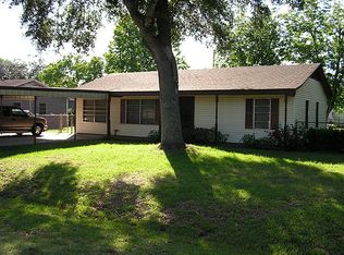 1609 Jones St, Rosenberg, TX 77471